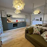 Monarch 1 P&p Apartment *